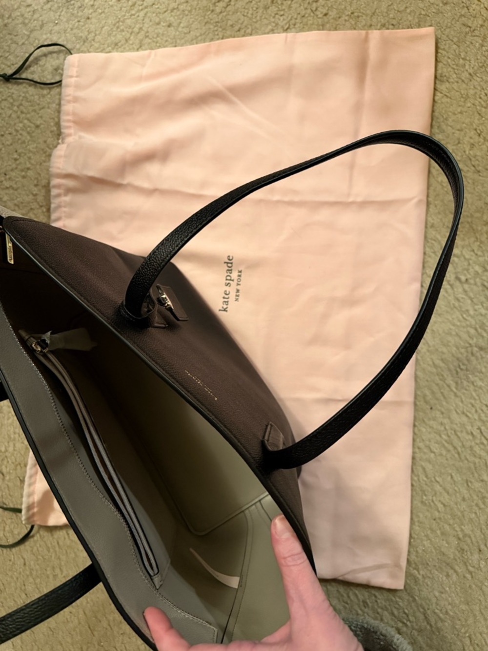 Elegant, Flawless kate spade Black Tote with Taupe Side Panels - Picture 6 of 6